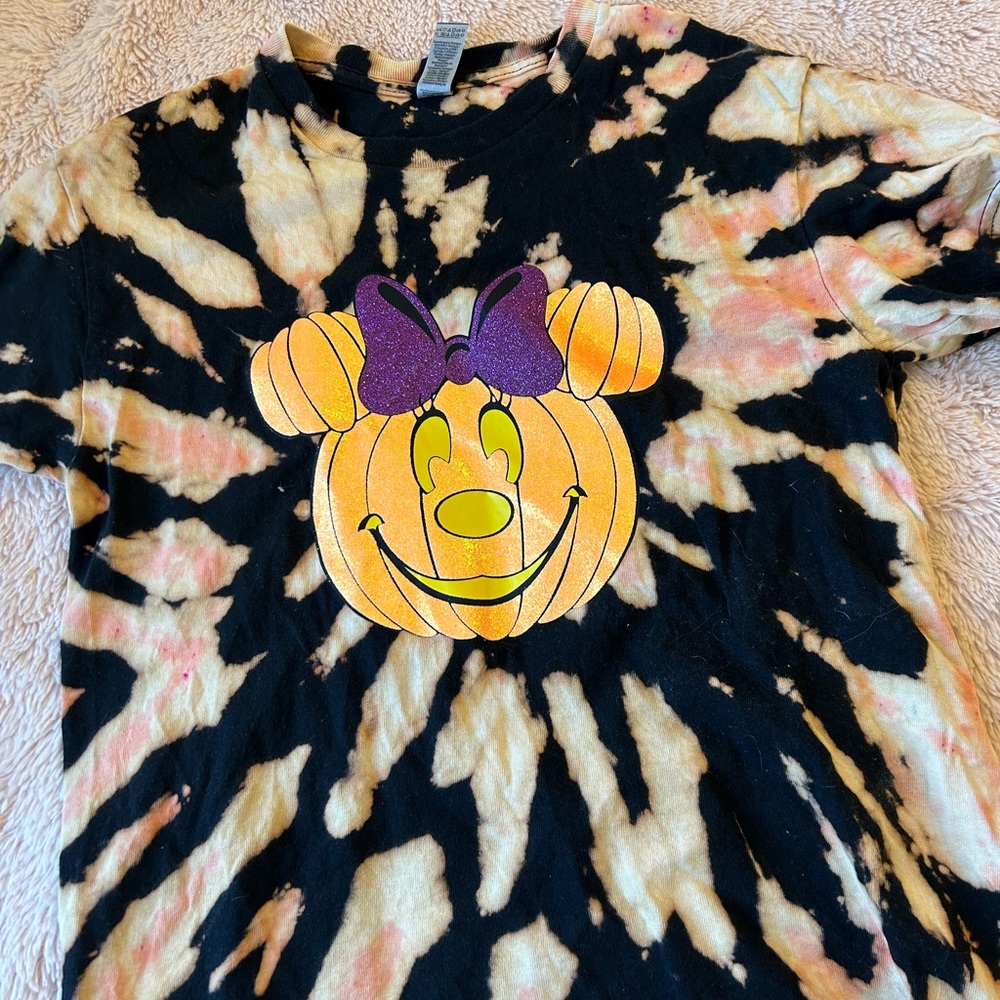 Disney Tie-Dye Minnie Mouse Pumpkin Graphic Tee